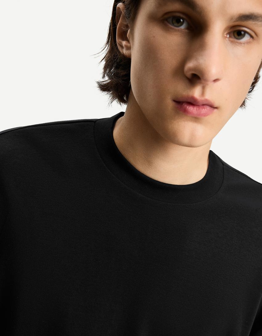 Boxy short sleeve T-shirt-Black